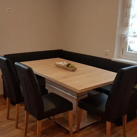 Дом отдыха Gaestehaus Neumarkt *